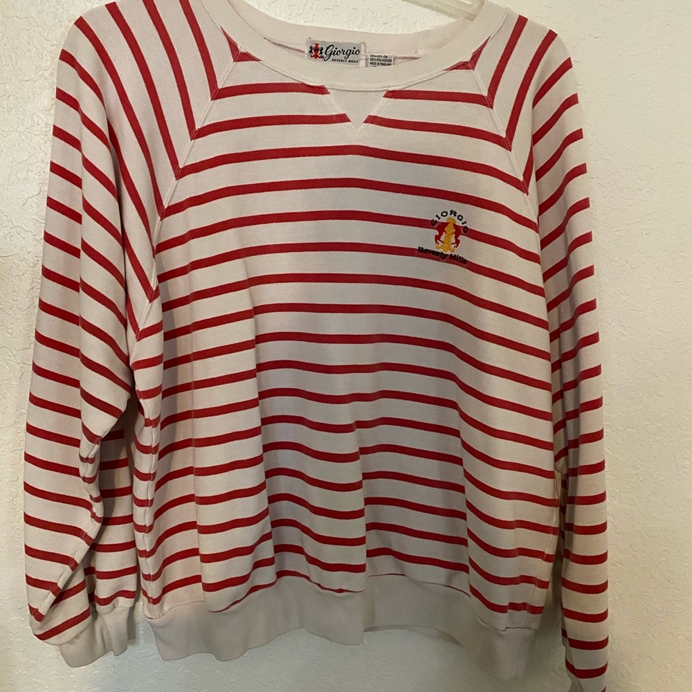 Giorgio Beverly Hills sweatshirt 💖💖